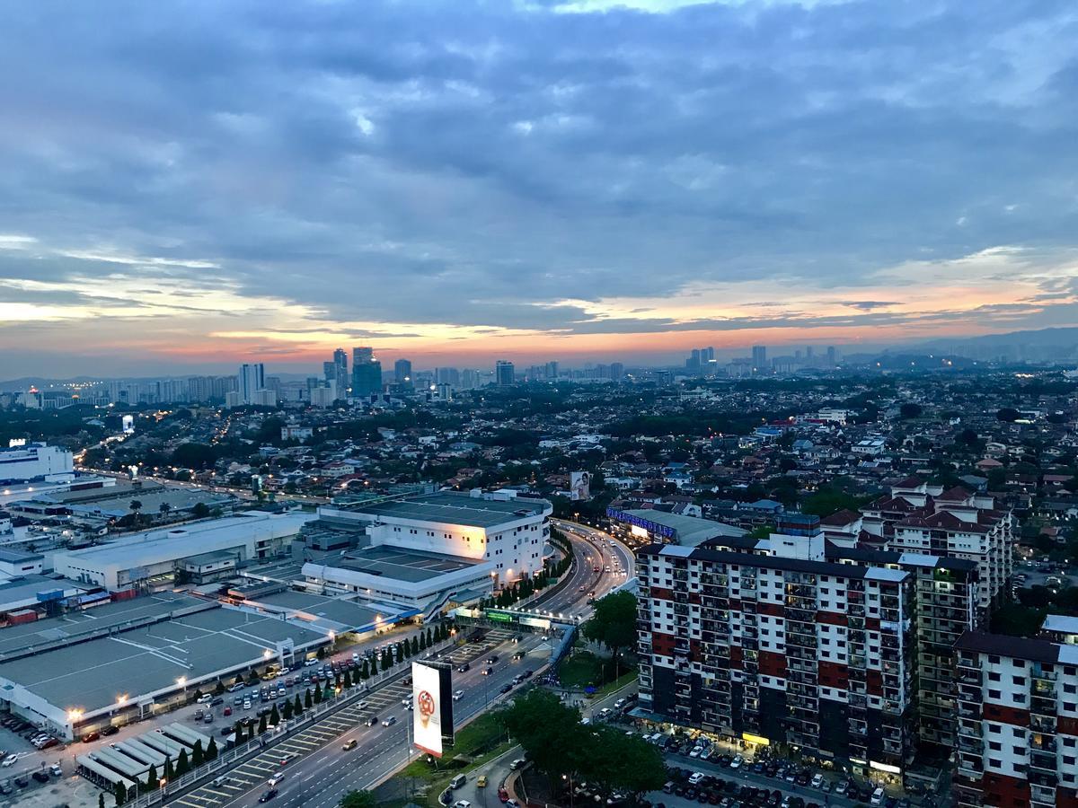Minimalist Duplex @ Petaling Jaya & Sunway Daire Dış mekan fotoğraf